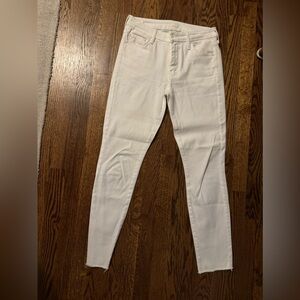 MOTHER White Looker Ankle Fray Jeans